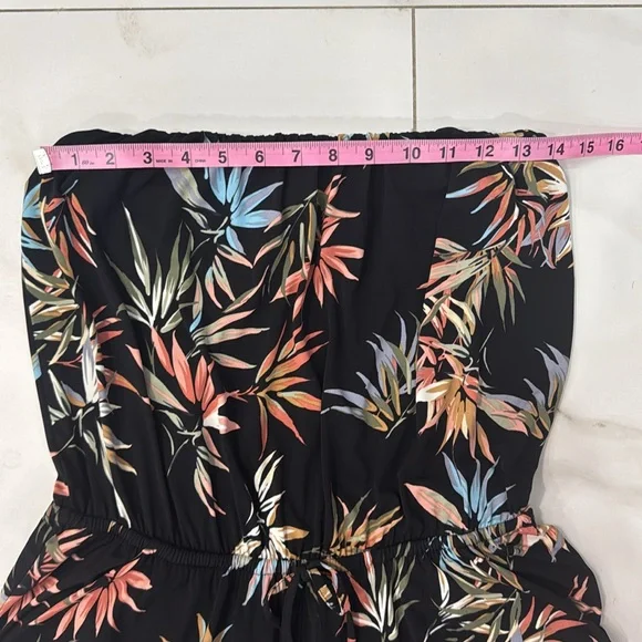 Veronica M Black Floral Strapless Jumpsuit.  Sz M - Picture 3 of 7